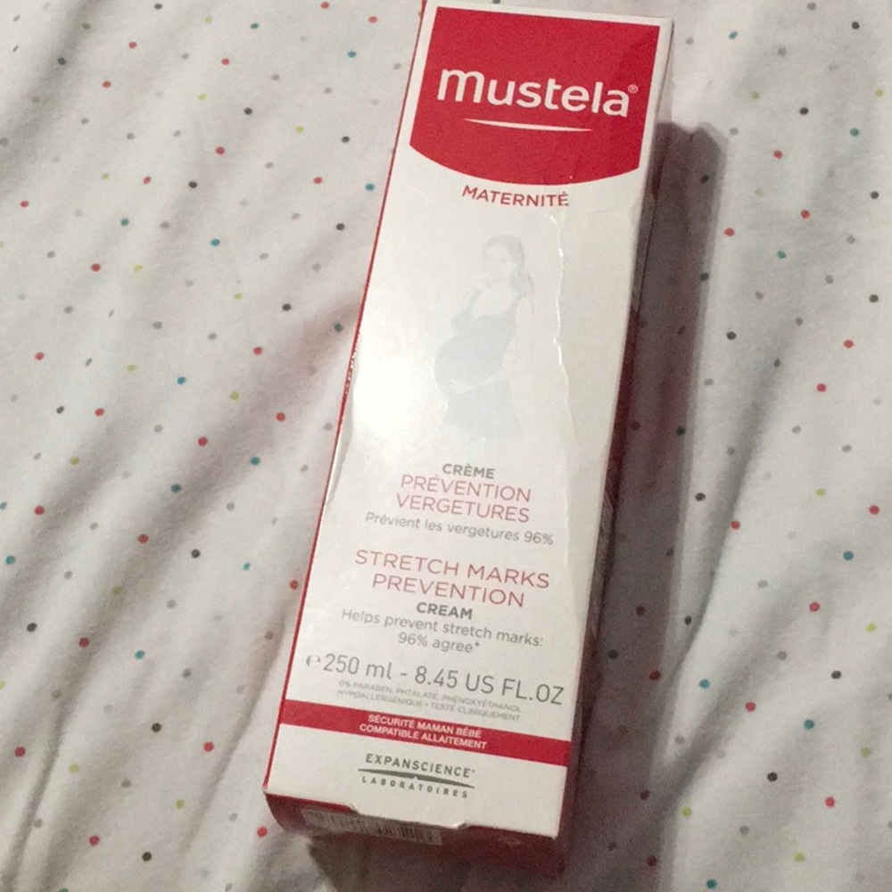 Mustela stretch marks prevention creme